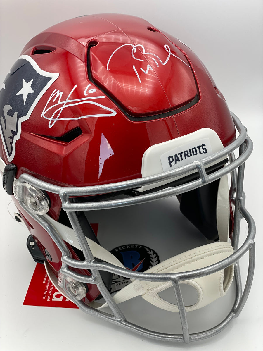 Mac Jones Autographed New England Patriots Hydro Dipped Speedflex Helm –  TNT Sports Mem