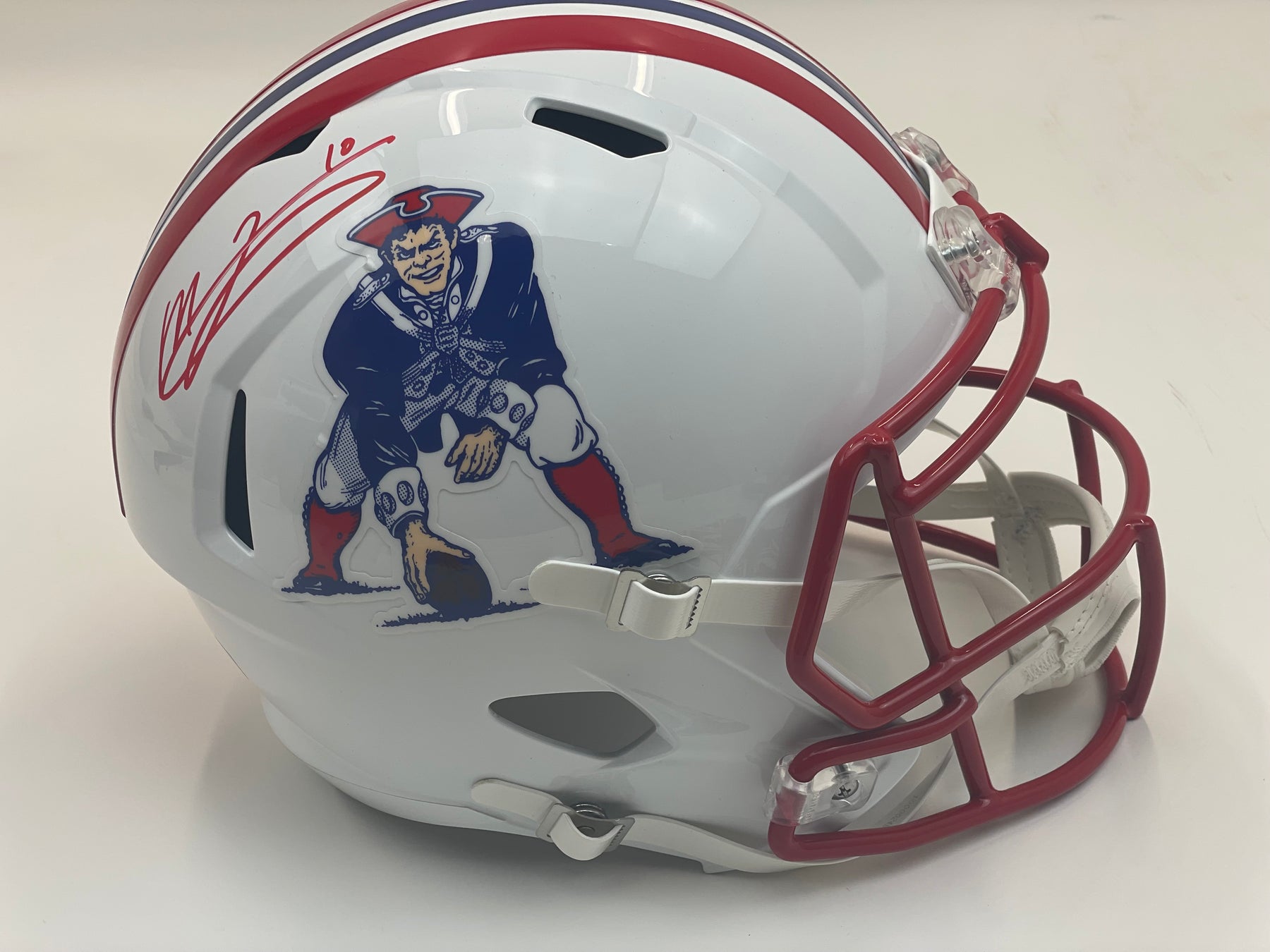 Mac Jones Autographed New England Patriots Throwback '90-'92 Speed Rep –  TNT Sports Mem